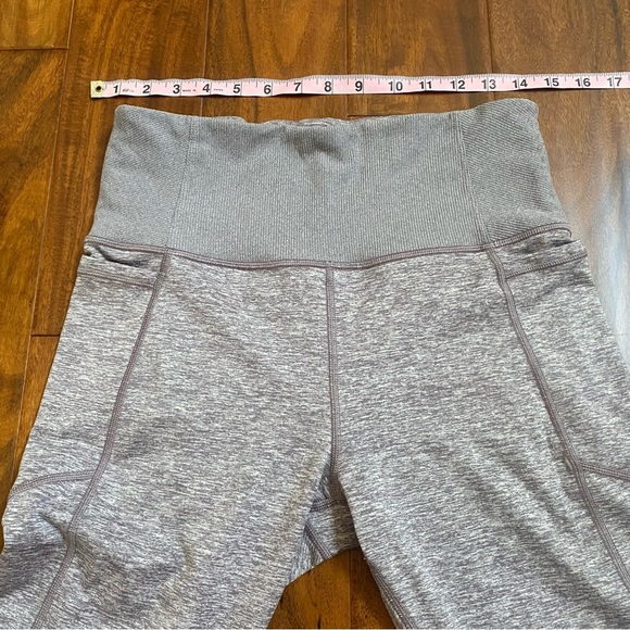 Athleta Women's Medium Gray Heathered High-Rise Exhale Heel Tight Leggings - Picture 3 of 5